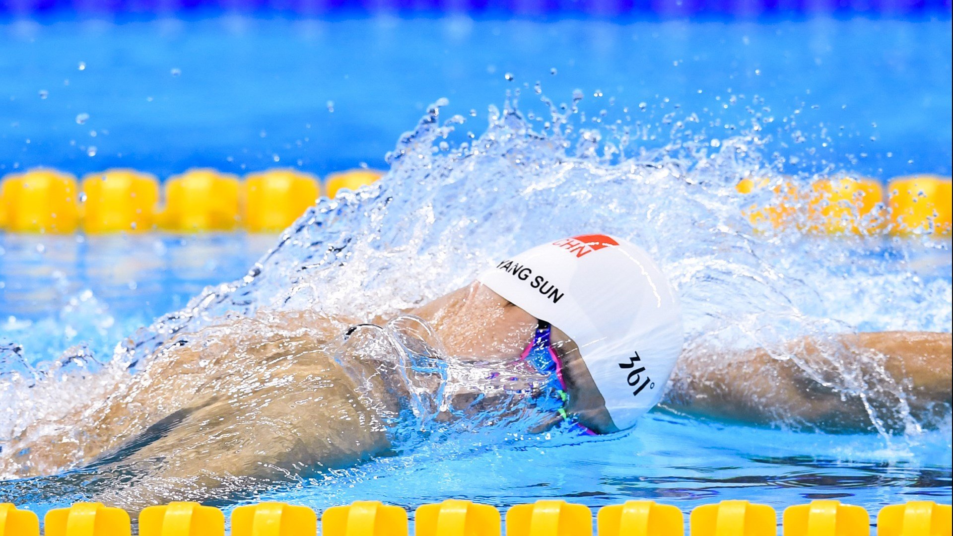 “西甲强队摩拳擦掌，迎来关键战役”